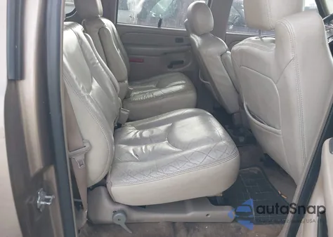 2004 Chevrolet Suburban 1500 Lt из США, поврежденный, VIN 1GNEC16Z74J201619